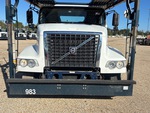 General Appearance with Exterior Lights