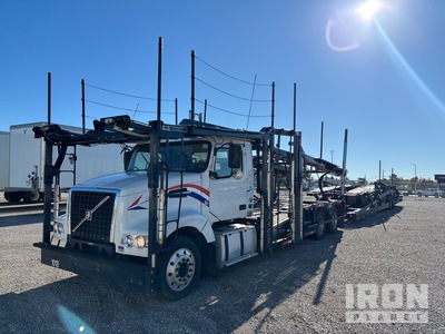 2016 Volvo VAH Car Carrier Truck