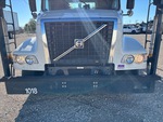General Appearance with Exterior Lights