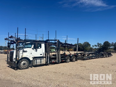 2016 Volvo VAH Camion transporteur de voitures