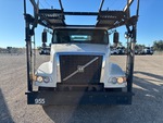 General Appearance with Exterior Lights