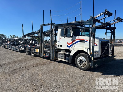 2016 Volvo VAH Car Carrier Truck w/Cottrell CX-09LS2 T/A Trailer