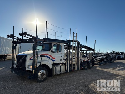 2016 Volvo VAH Car Carrier Truck