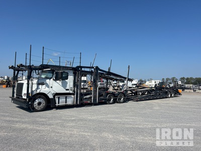 2015 Volvo VAH Car Carrier Truck