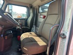 Cab with Seats/armrests