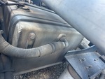 Underbody with Hydraulic Tank