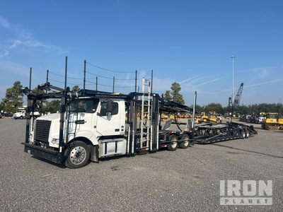 2016 Volvo VAH Autotransporter
