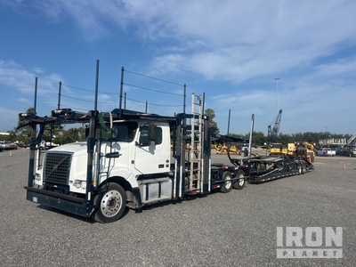 2016 Volvo VAH Car Carrier Truck