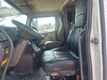 Cab with Seats/armrests