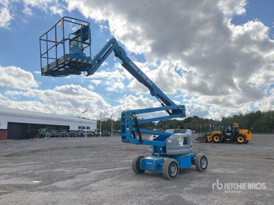 2015 Genie Z45/25 2WD Electric Articulating Boom Lift