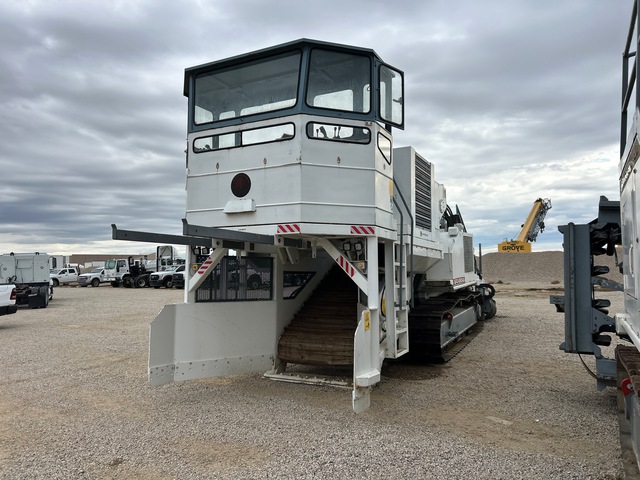 2005 Superior SPD350 Tracked Padding Machine