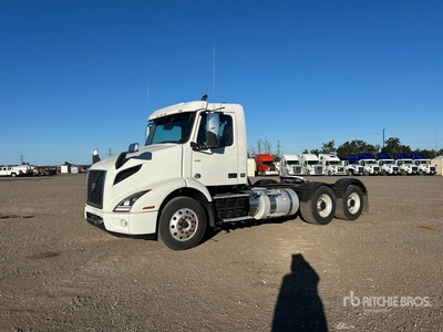 2019 Volvo VNR 6x4 T/A Day Cab Truck Tractor