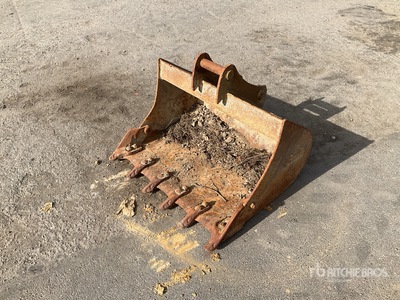 WHITES 900 mm Digging Excavator Bucket