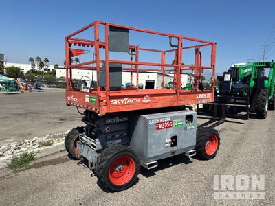 2015 Skyjack SJ6826 RT Diesel 4x4 Scissor Lift