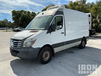2015 Freightliner F2CA114 4x2 Kühlfahrzeuge