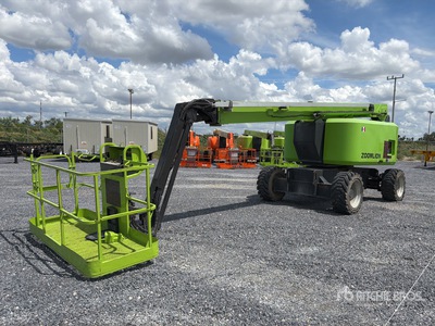 2022 Zoomlion ZA24J 4WD Diesel Elevador Articulado / Articulating Boom Lift