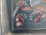 Cab with Oil Pressure