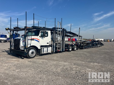 2016 Volvo VAH Camión portavehiculos