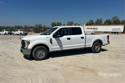2019 Ford F-250 XL 4x2 Crew Cab Pickup