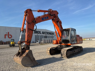 2001 Fiat-Hitachi EX235T Tracked Excavator