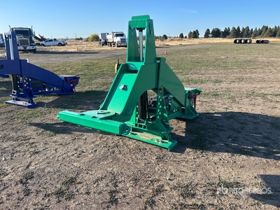 JF Fifth Wheel Wrecker Attachment (Unused)