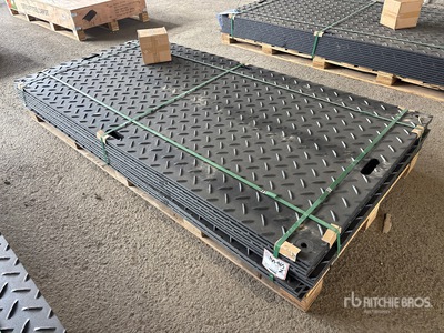 Quantity of (12) 2026 SKLP SK-LJB12 94 in x 47 in Polyethylene Ground Protection クレーンマット (Unused)