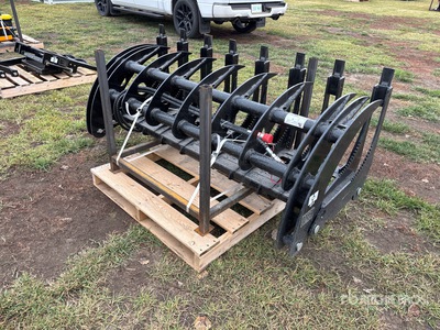 2026 GIYI GY-CLG72 72 in Log Skid Steer Grapple (Unused)