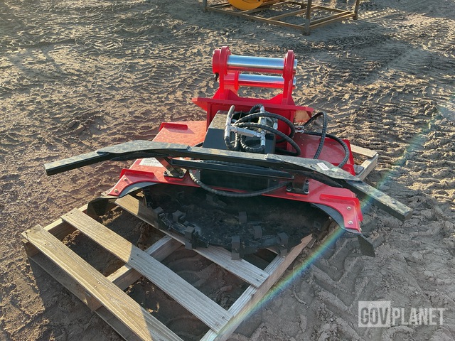 2026 GIYI EDM320 39" Excavator Disc Mulcher Attachment - Unused