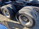 4 Underbody - Truck with 