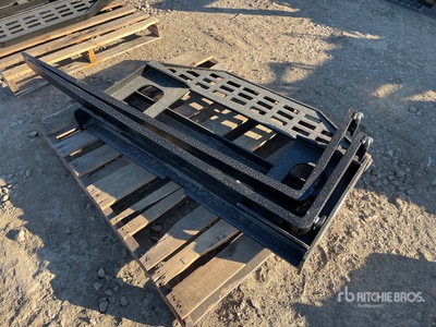 2026 GIYI GY-DHC 60 in Skid Steer Forks (Unused)