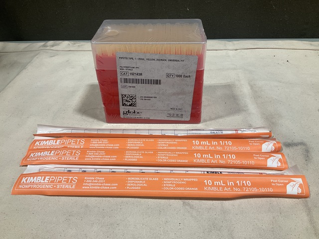 (19) Packages of Globe Scientific 152143R Universal Yellow Racked Pipette Tips (19) Packages of Globe Scientific 152143R Universal Yellow Racked Pipette Tips