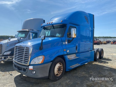 2018 Freightliner Cascadia 125 6x4 T/A Sleeper Truck Tractor