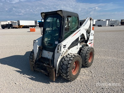 2012 Bobcat S650 Two-Speed Minicargadora