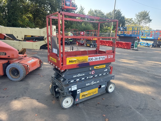 Skyjack Scissor Lifts For Sale | IronPlanet