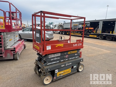 2019 Skyjack SJIII 3219 Scissor Lift