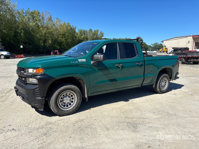 2021 Chevrolet Silverado 1500 4x2 Extended Cab Pickup