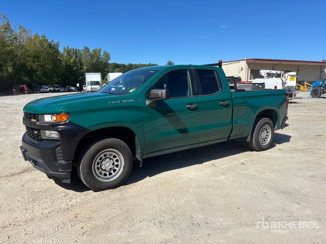 2021 Chevrolet Silverado 1500 4x2 Extended Cab Pickup