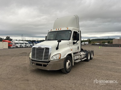 2009 Freightliner Cascadia 125 6x4 Day Cab Truck Tractor
