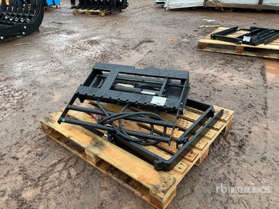 2026 GIYI GY-CYHC 30 in Mini Skid Steer Forks (Unused)