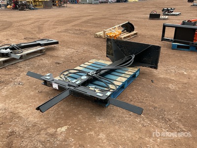 2026 GIYI GY-STL75 75 in Skid Steer Tire Lifter (Unused)