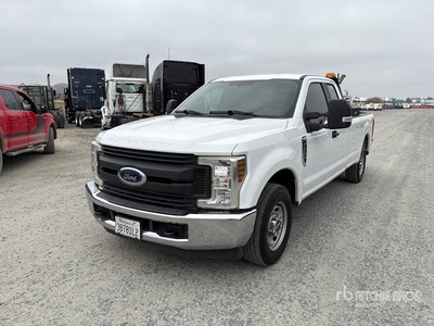 2018 Ford F-250 4x2 Extended Cab Pick Up