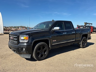 2015 GMC Sierra 1500 4x4 Extended Cab Pickup