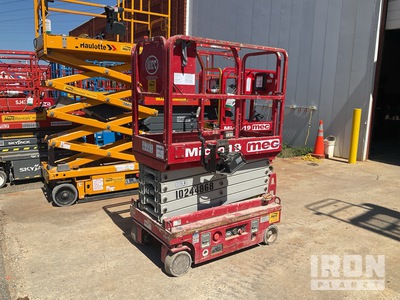 2018 Mec Micro 19 Scissor Lift