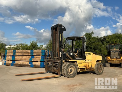 Hyster H280HD2 25300 lb Pneumatic Tire Forklift