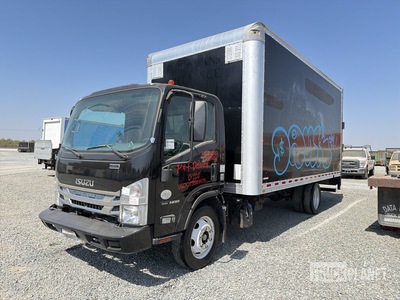 2017 Isuzu NRR 4x2 Furgoneta caja cerrada