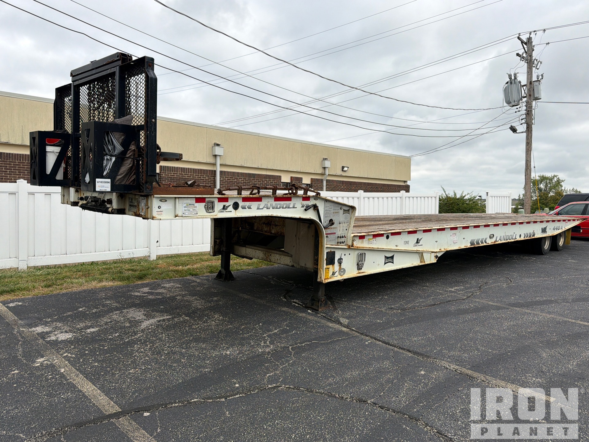 2017 Landoll 440A 42840 lb 40 ft T/A Flatbed Trailer