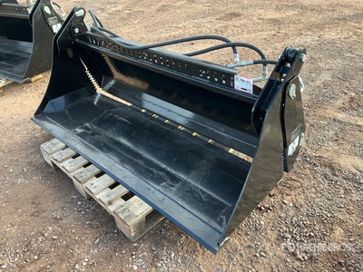 2026 GIYI GY-KH72 72 in Multi-Purpose Skid Steer Bucket (Unused)
