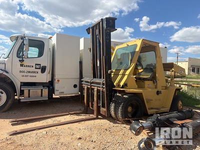 Cat V120 12000 lb Pneumatic Tire Chariot Élévateur