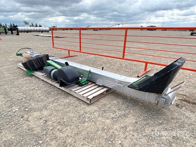 John Deere 1910 12 in Conveyor System