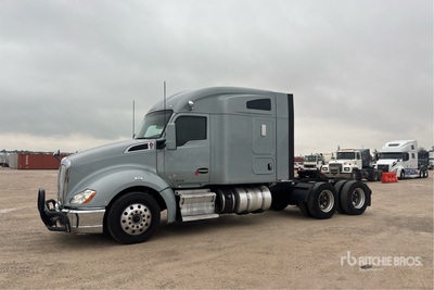 2018 Kenworth T680 6x4 Tracteur Routier Couchette